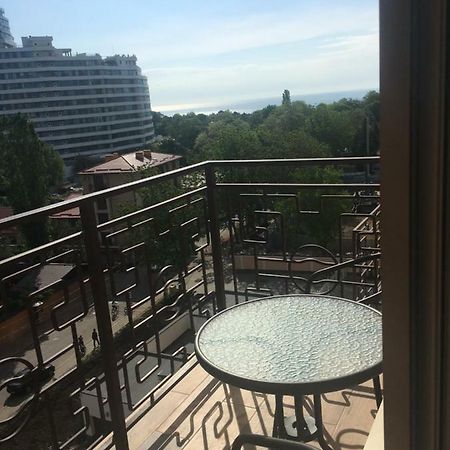 Apartments near the sea 오데사 외부 사진