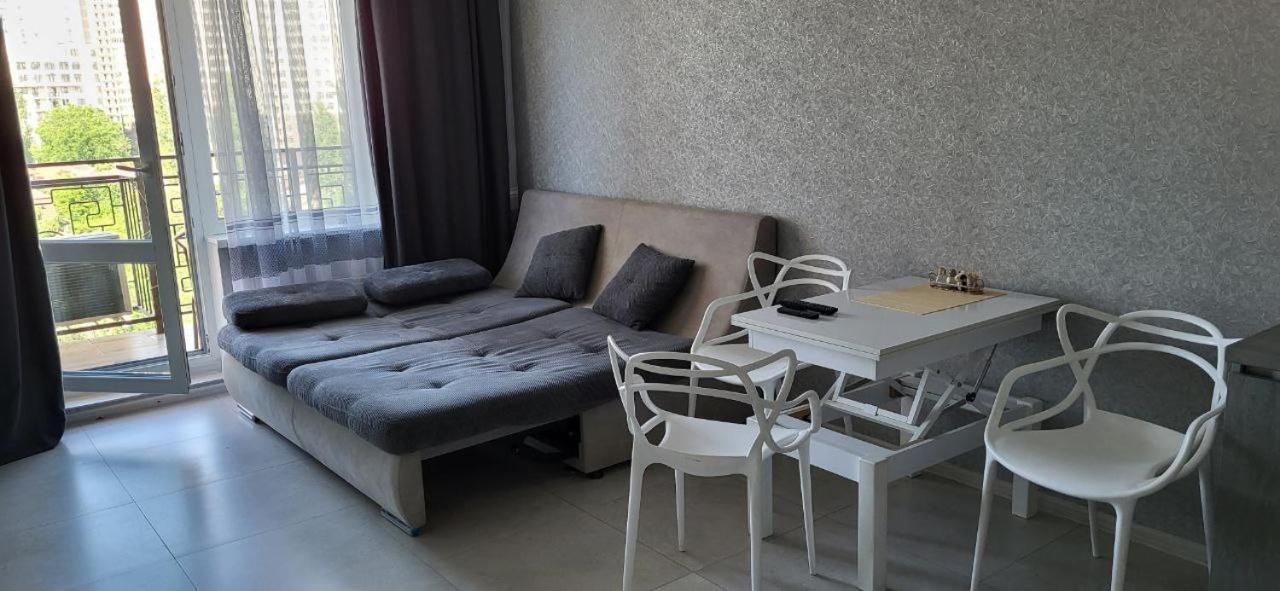 Apartments near the sea 오데사 외부 사진